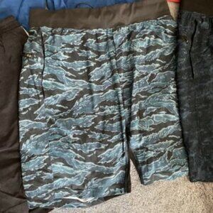 Cameo Lululemon Short